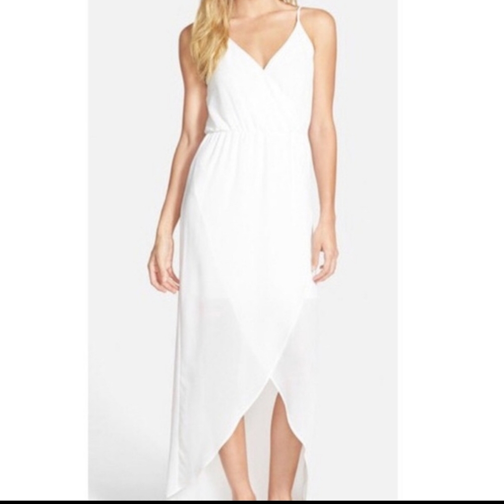 White High-Low Lush Sleeveless Dress - Small
